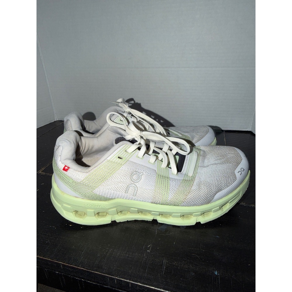 Women's On Cloud Cloudgo Cloudtec Shoes Size 6.5
